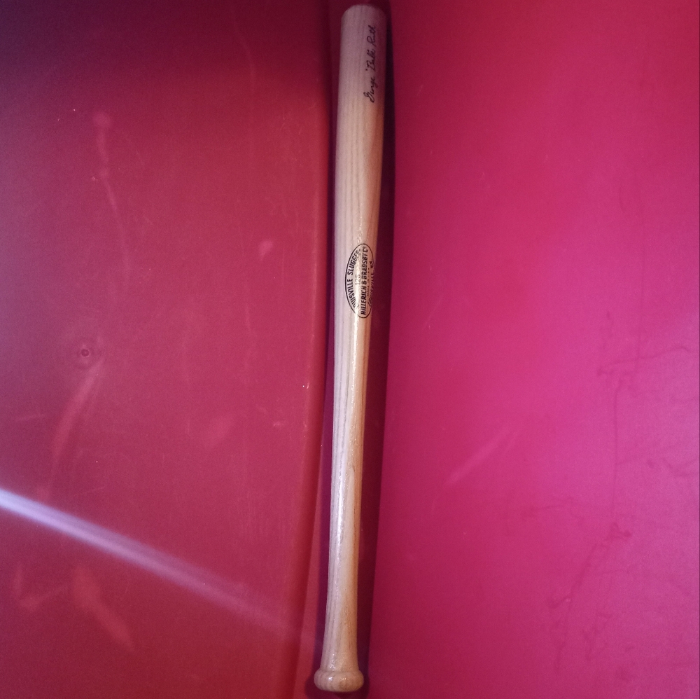 1950-1961 16" Louisville Slugger 125 Mini Bat National Baseball Hall of Fame